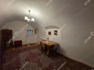 Casa individuala cu 3 camere si 200mp teren in centru istoric Sibiu - imagine 13