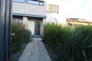 zona M.City Mall Moșnița Nouă; Duplex; 3 dormotoare, suprafata teren 325mp