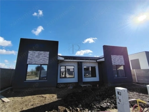 Duplex pe parter - 4 camere - zona buna - suprafete generoase