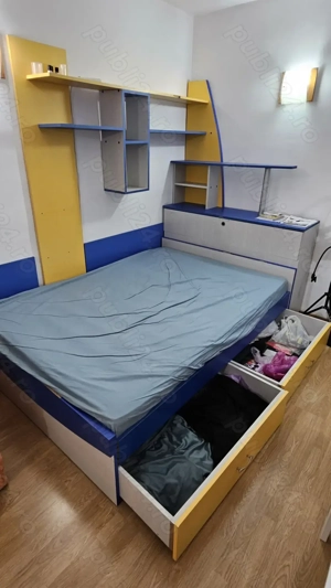 pat cu sertare depozitare, saltea, lada depozitare, rafturi