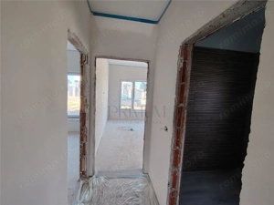 Duplex modern pe parter - 4 camere - zona buna - suprafete generoase. - imagine 8