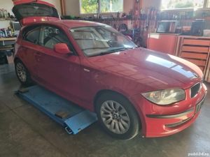 Dezmembrez Bmw 116 benzina an 2011 - imagine 2