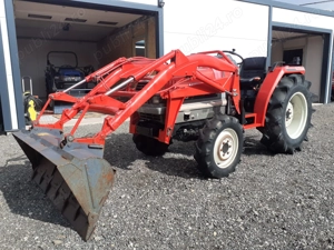 Tractor japonez kubota mitsubisi 28cp 4pistoane