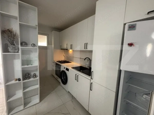 Apartament cu 3 camere, 54 mp, parcare, grădină 20 mp, zona Florilor 