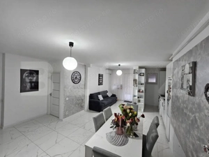 Apartament cu 3 camere, 54 mp, parcare, grădină 20 mp, zona Florilor 