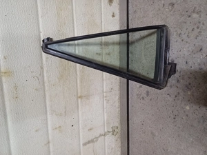 vand geam triunghiular mazda 6 gh combi 2008