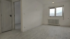 Apartament 3 camere in Deva, zona Dacia-Liceul Auto - imagine 3