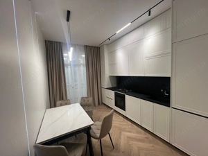 Garsoniera de inchiriat zona Aurel Vlaicu