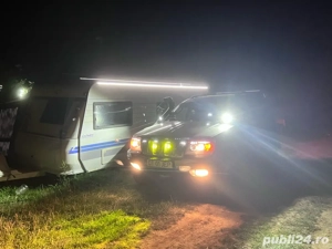 Jeep Grand Cherokee Autoutilitara 4 locuri 2.7cdi - imagine 7