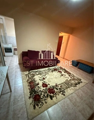 vând apartament o cameră zona semicentrală