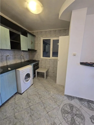 Brancoveanu-Nitu Vasile,apartament 3 camere,bloc reabilitat - imagine 13