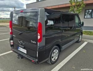 Renault Trafic 2.0dci 9locuri - imagine 3 Renault Trafic 2.0dci 9locuri - imagine 3