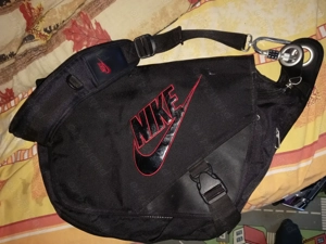 Geantă Nike Nouă editie limitată