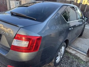 Skoda Octavia 3 an 2016 motor 2.0 TDI DSG accidentata fata - imagine 3