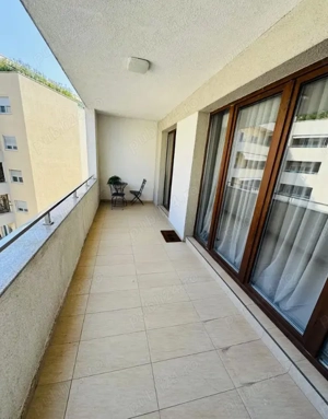 Proprietar ofer spre inchiriere apartament de 3 camere in Complexul Soho Unirii.  - imagine 20