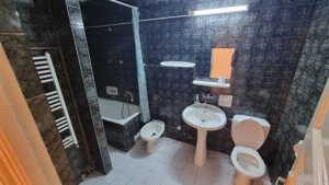 Apartament 2 Camere, Decomandate, Etaj 1, Centrala, Fabric, Comision 0 - imagine 5 Apartament 2 Camere, Decomandate, Etaj 1, Centrala, Fabric, Comision 0 - imagine 5