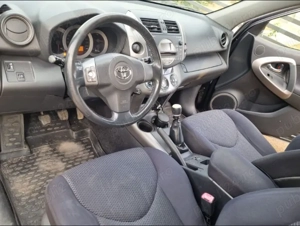 Toyota rav 4 4x4 SUV - imagine 5 Toyota rav 4 4x4 SUV - imagine 5