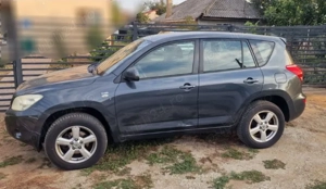 Toyota rav 4 4x4 SUV - imagine 4 Toyota rav 4 4x4 SUV - imagine 4