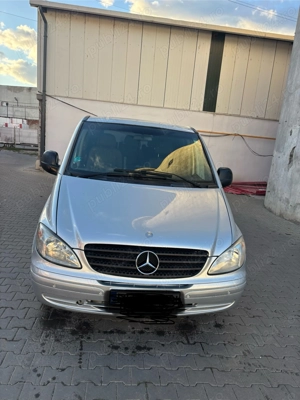 Vând Mercedes vitto 2005