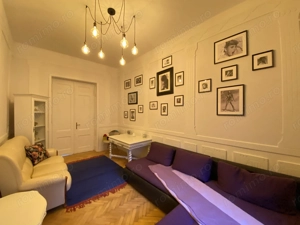 Cladire Istorica, 4 camere, 134 mp, Renovat, Zona Sinaia, Comision 0% - imagine 12