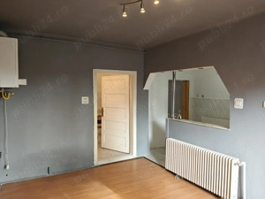 Vând casă în Zimandu Nou - imagine 6