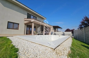 Casa individuala in Mosnita Noua cu teren generos 612 mp - imagine 2