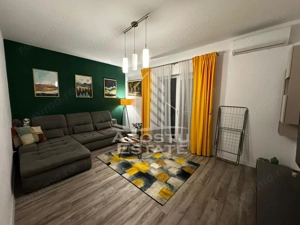 Apartament 2 camere, decomandat, loc de parcare, petfriendly, Giroc