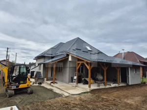 Casa de vacanta in curs de modernizare in Belis, 5 camere, 920mp teren drept - imagine 2