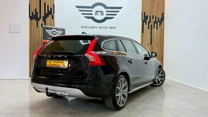 ** Volvo V60 ** - imagine 3