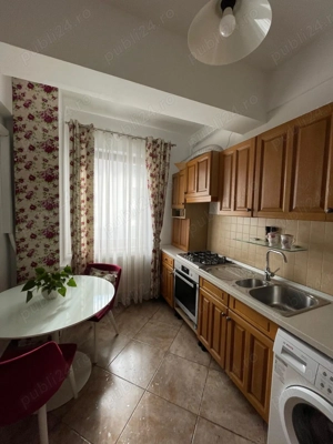 Apartament 2 camere  Balcon și garaj   Central   - imagine 10