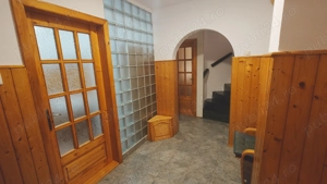 Inchiriez apartament duplex, 4 camere, in Constanta zona Gara, pe termen lung, cu centrala gaz si AC - imagine 2 Inchiriez apartament duplex, 4 camere, in Constanta zona Gara, pe termen lung, cu centrala gaz si AC - imagine 2