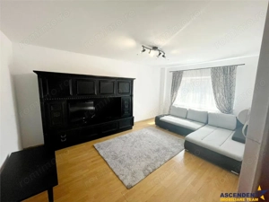 Structura decomandata,mobilat si utilat cochet,etaj 1,Centrul Civic,Brasov