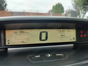 Citro n C4, 1.4 benzină, an 20     - imagine 6 Citro n C4, 1.4 benzină, an 20     - imagine 6