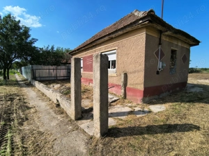 Vând casă cu teren  - imagine 2