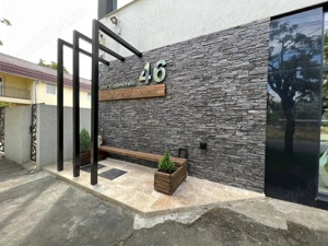 Vand cladire 3 etaje pe mal la Bega - imagine 4