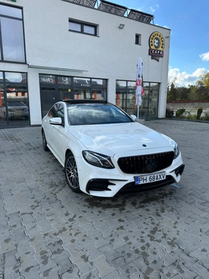 Mercedes-Benz E 220 d Aut. - imagine 3 Mercedes-Benz E 220 d Aut. - imagine 3