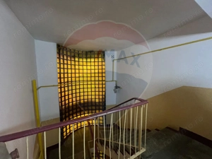 Apartament cu 4 camere de vânzare în zona Central - imagine 15 Apartament cu 4 camere de vânzare în zona Central - imagine 15