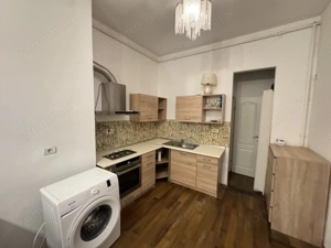 Casa 3 camere de inchiriat zona UTA