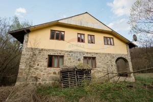 Proprietate unică în Tarcău – 30.283 mp intravilan, casă P+M - imagine 16