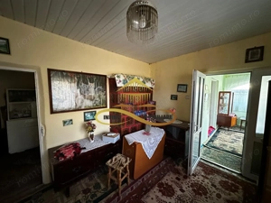 Casa batraneasca din caramida de vanzare si 4500 mp teren Negri Bacau - imagine 12