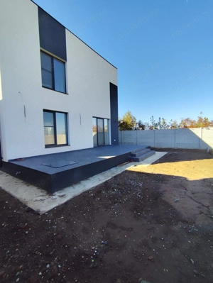 Casa Individuala Moderna-  5 camere, Gatat de Mutat Com Berceni - imagine 5 Casa Individuala Moderna-  5 camere, Gatat de Mutat Com Berceni - imagine 5