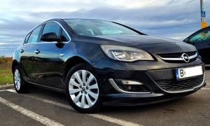 OPEL ASTRA 1,4 TURBO ECOTEC hatchback, 140CP, 146.000 KM, 2013, Tva deductibil