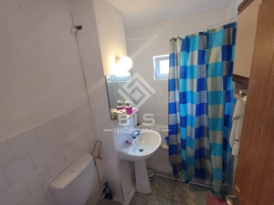 Apartament 3 camere, Etaj 2/4,  Zonă liniștită - imagine 7 Apartament 3 camere, Etaj 2/4,  Zonă liniștită - imagine 7