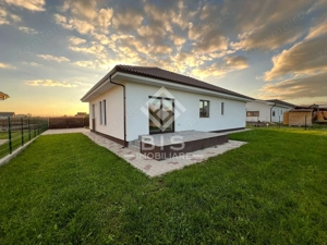 Case moderne de vânzare – 143 mp utili, teren 7 ari | Zona Unirea - imagine 4