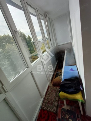 Vânzare apartament 3 camere,  Decebal, 65 mp utili - imagine 6