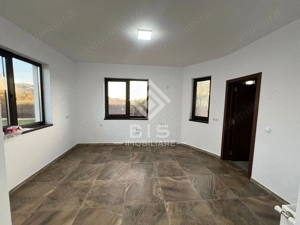 Case moderne de vânzare – 143 mp utili, teren 7 ari | Zona Unirea - imagine 17