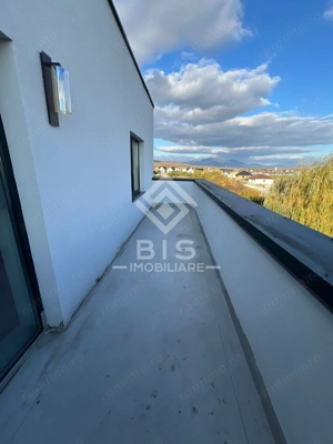 Apartament 3 camere - zona Giulia - imagine 11