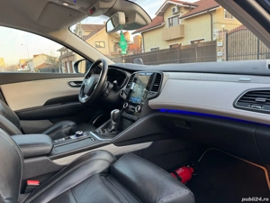 Renault Talisman Initiale Paris - imagine 3 Renault Talisman Initiale Paris - imagine 3