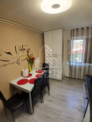 Apartament , centrala proprie , renovat , Zona Lunei - imagine 3