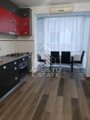 Apartament 3 camere, centrala proprie,loc parcare.zona Giroc